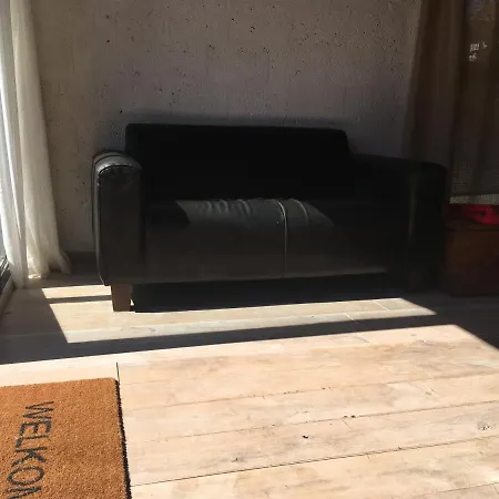 House, Near Beaches بيت للعطل *